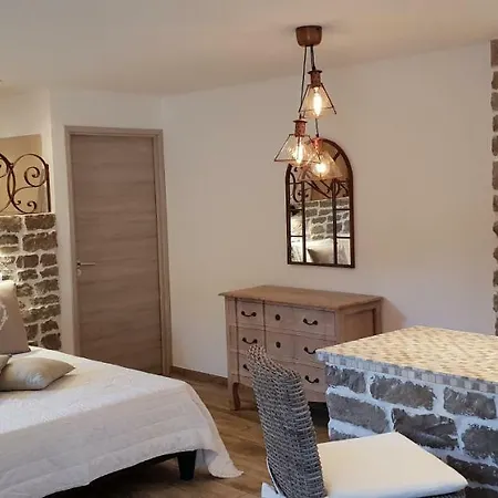 Maredda 2 Apartman *