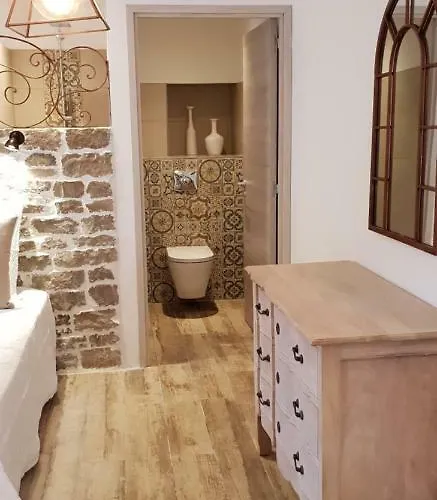 公寓 Maredda 2 萨尔泰纳